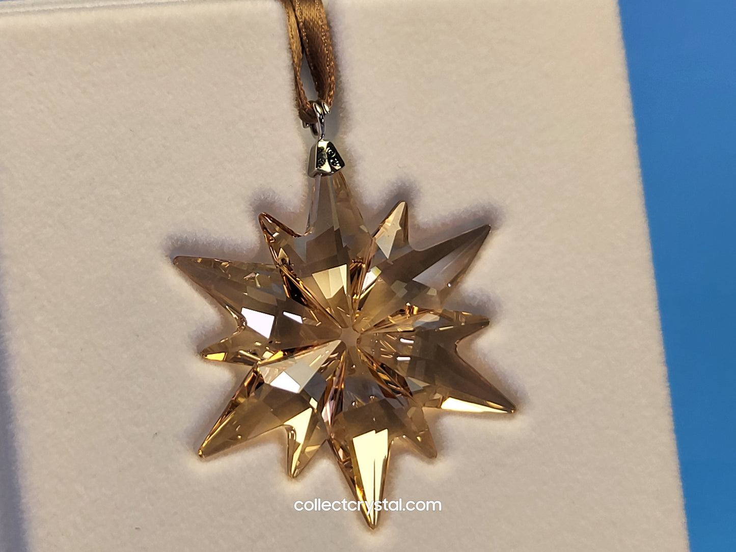 Swarovski SCS gold 2017 Snowflake Christmas Ornament Set # 5268828