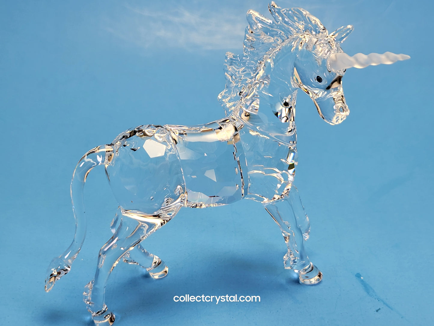 SWAROVSKI UNICORN STANDING 630119