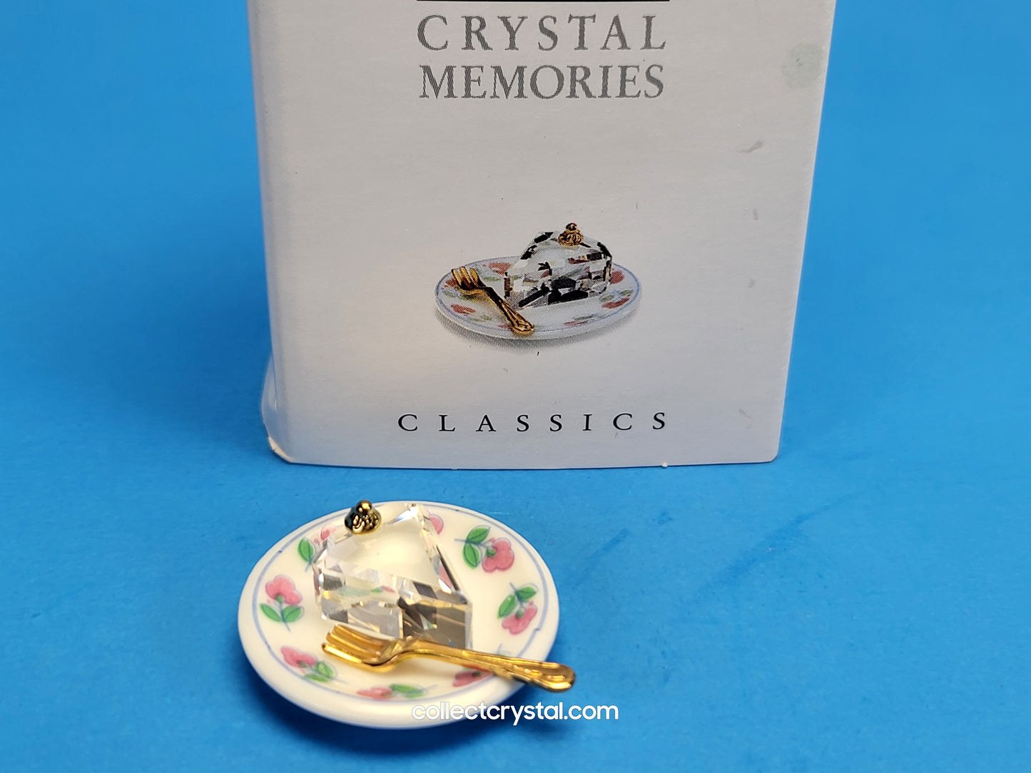 CRYSTAL MEMORIES – PIECE OF CAKE GOLD 174106 doll house