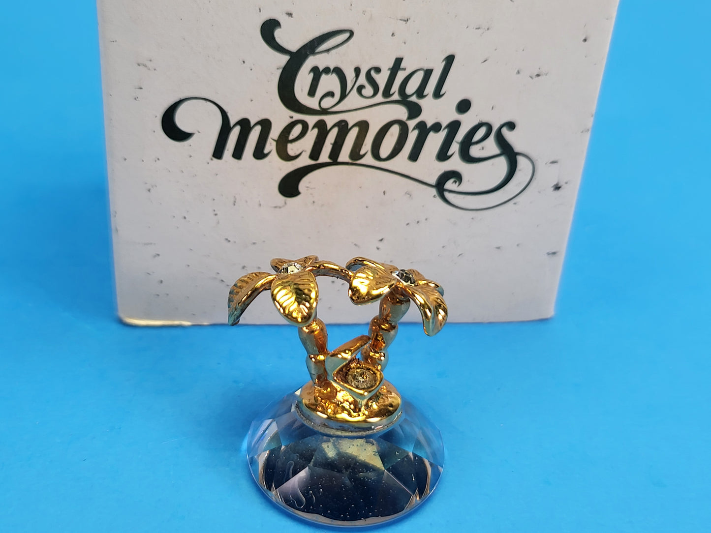 CRYSTAL MEMORIES – TREASURE ISLAND GOLD 173364