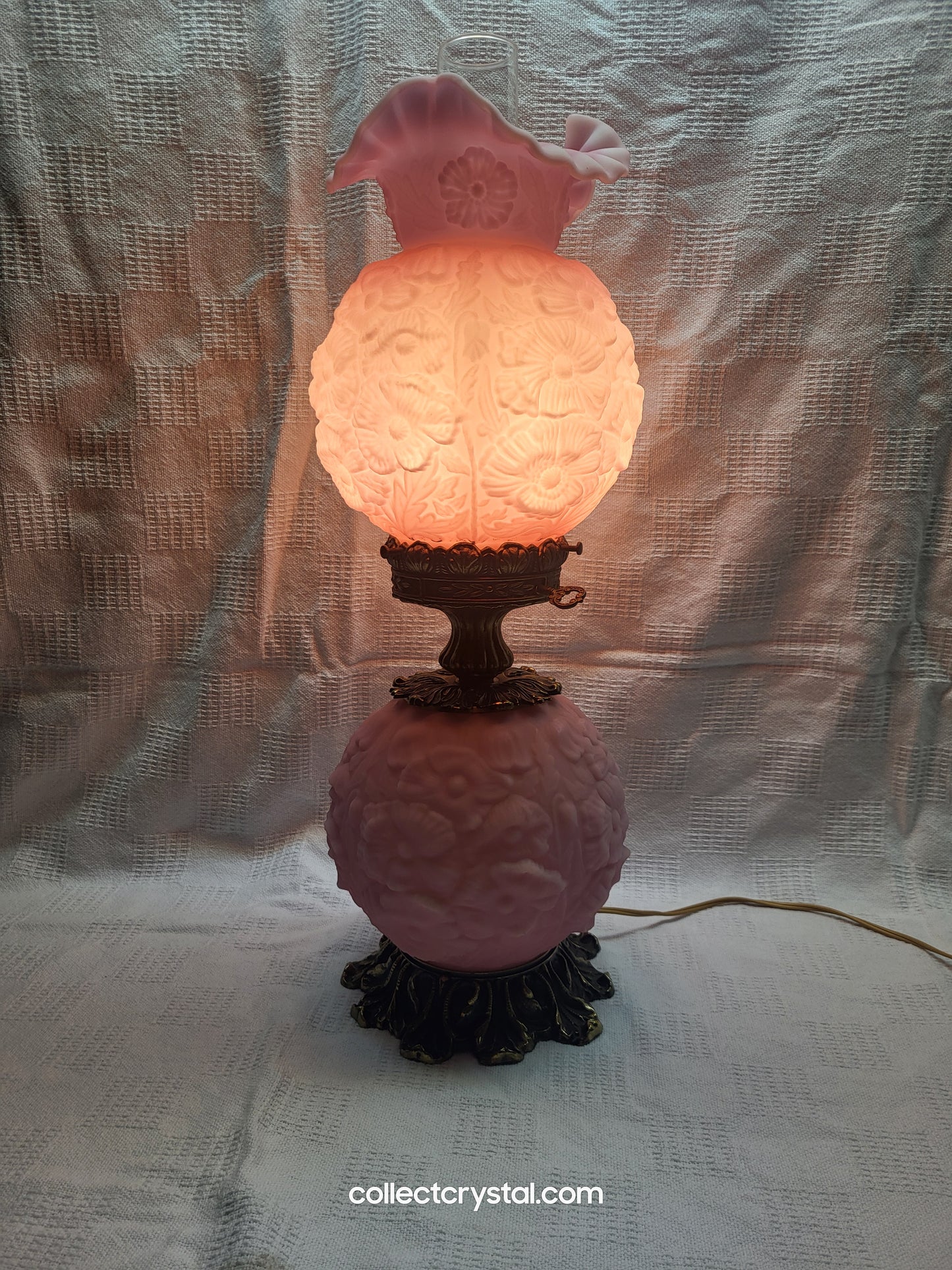 FENTON POPPY SATIN PINK ROSE Gone With The Wind LAMP 24" with small blemish