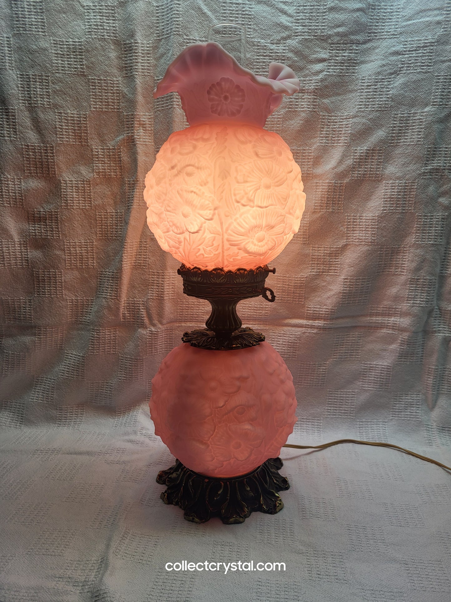 FENTON POPPY SATIN PINK ROSE Gone With The Wind LAMP 24" with small blemish