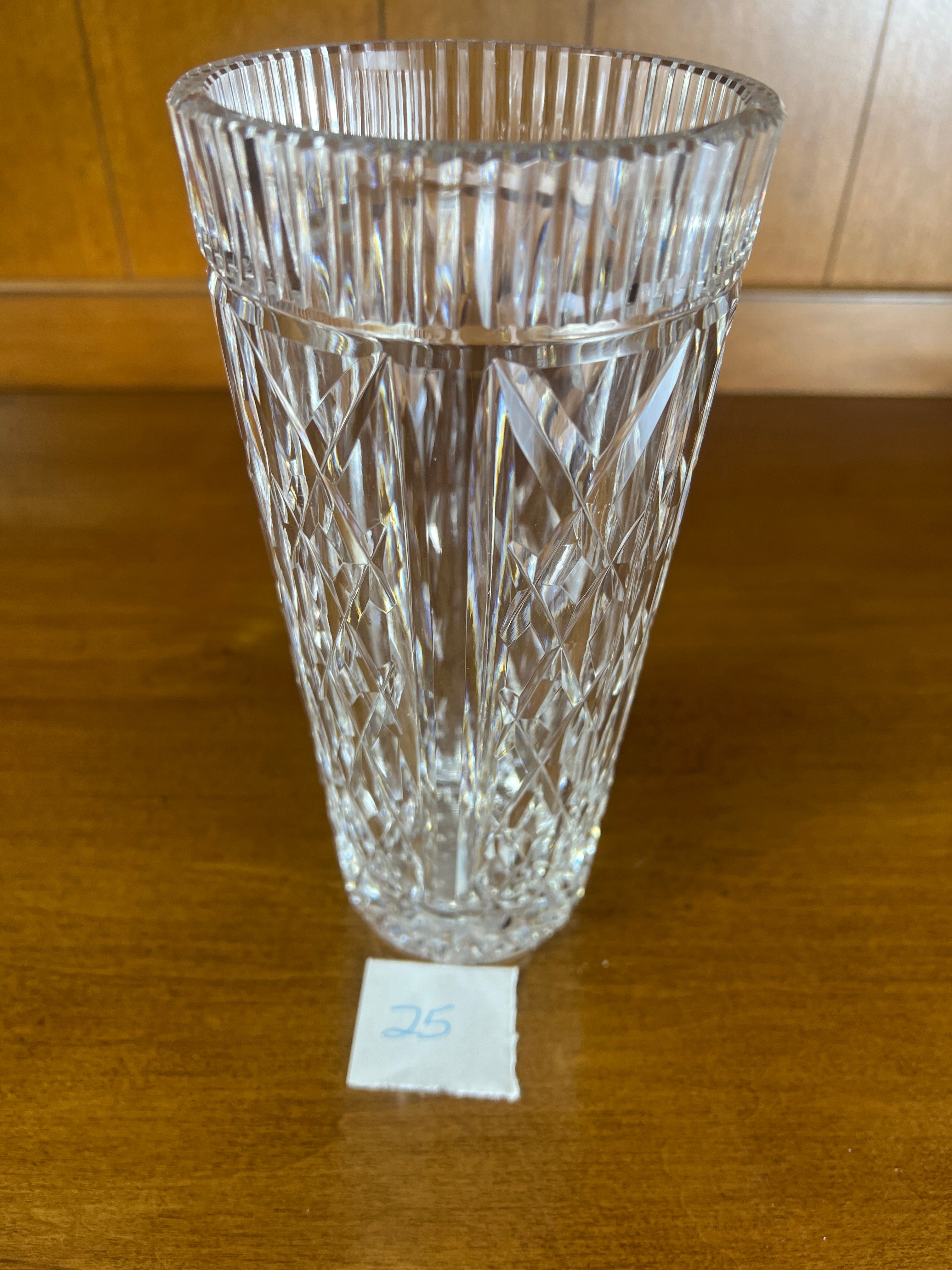 G.I. # 025 House of Waterford Crystal ROMANCE OF IRELAND Irish Lace Vase 10