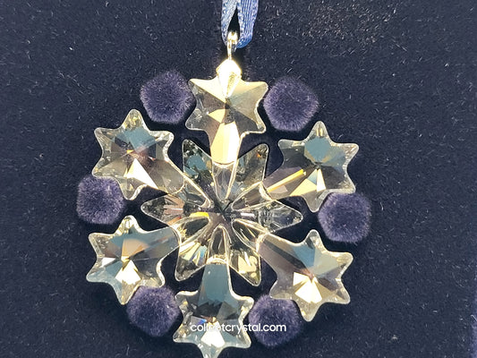 2004 LITTLE SNOWFLAKE Christmas ORNAMENT 663147